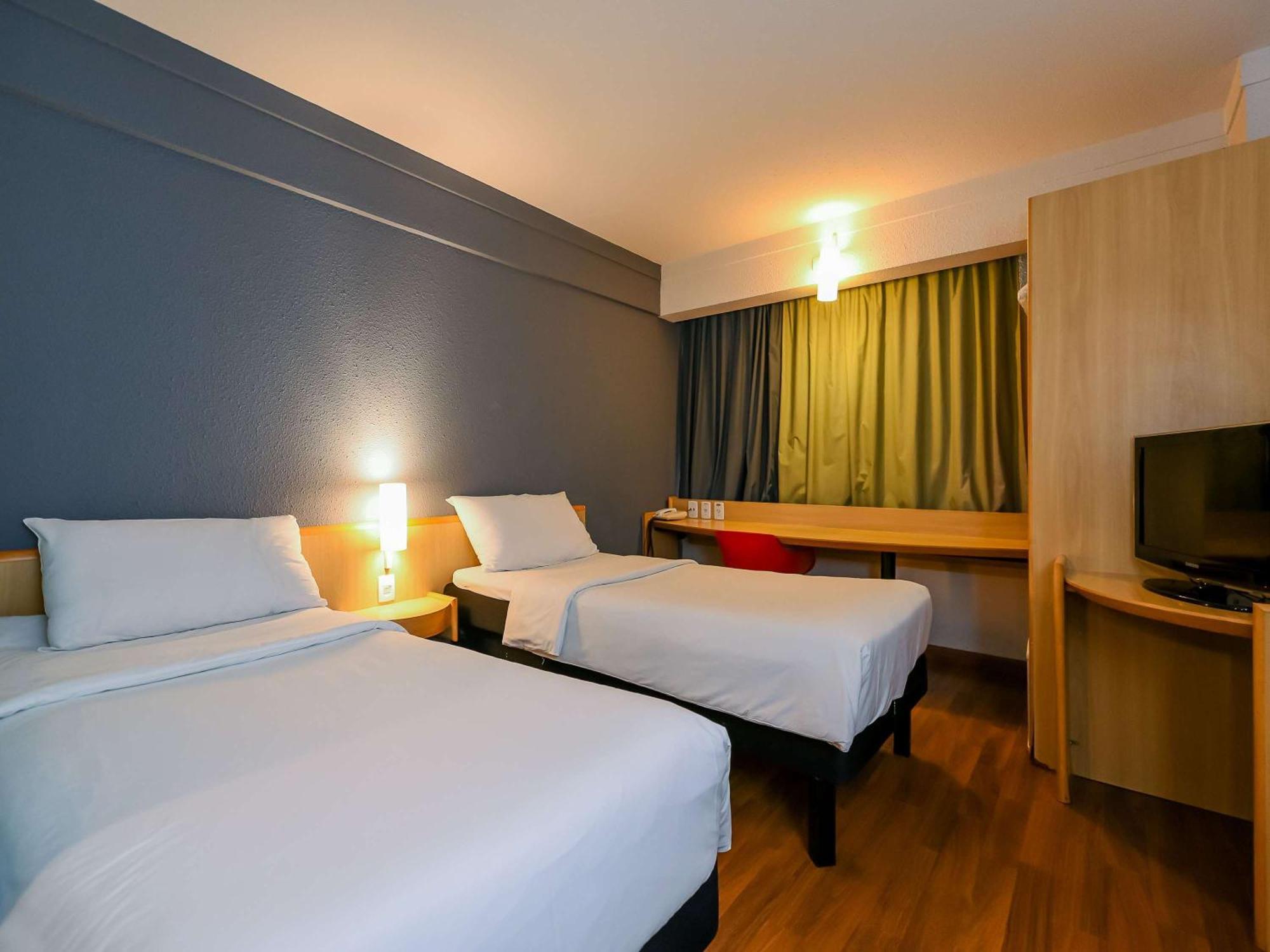 Hotel Ibis Aeroporto 3*